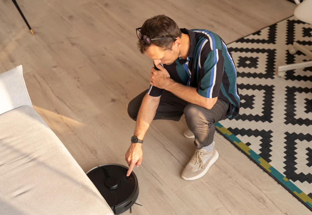 robot vacuum with self cleaning mop